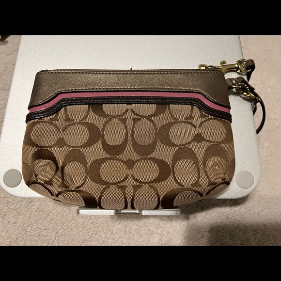 Coach Wristlet - Picture 2 of 4